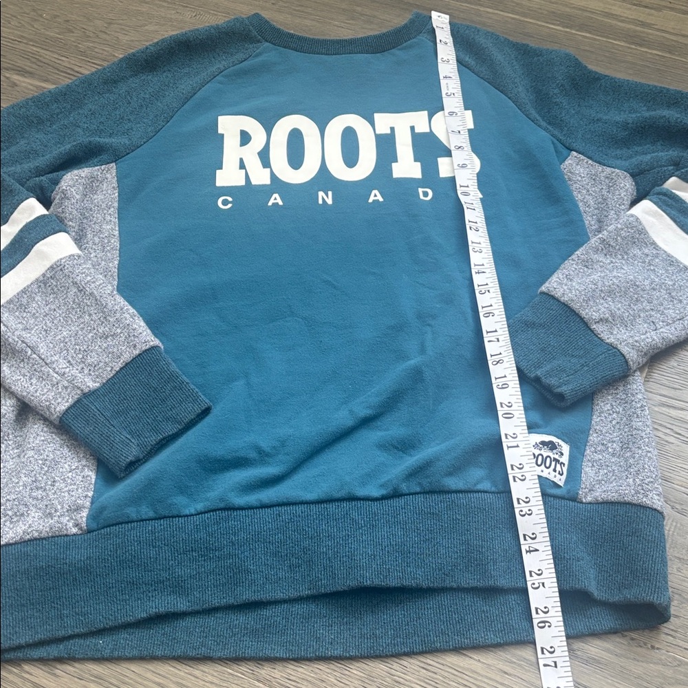 Roots | Blue Grey and White Colour Block Long Sleeve Sweater Size Large - Picture 7 of 11